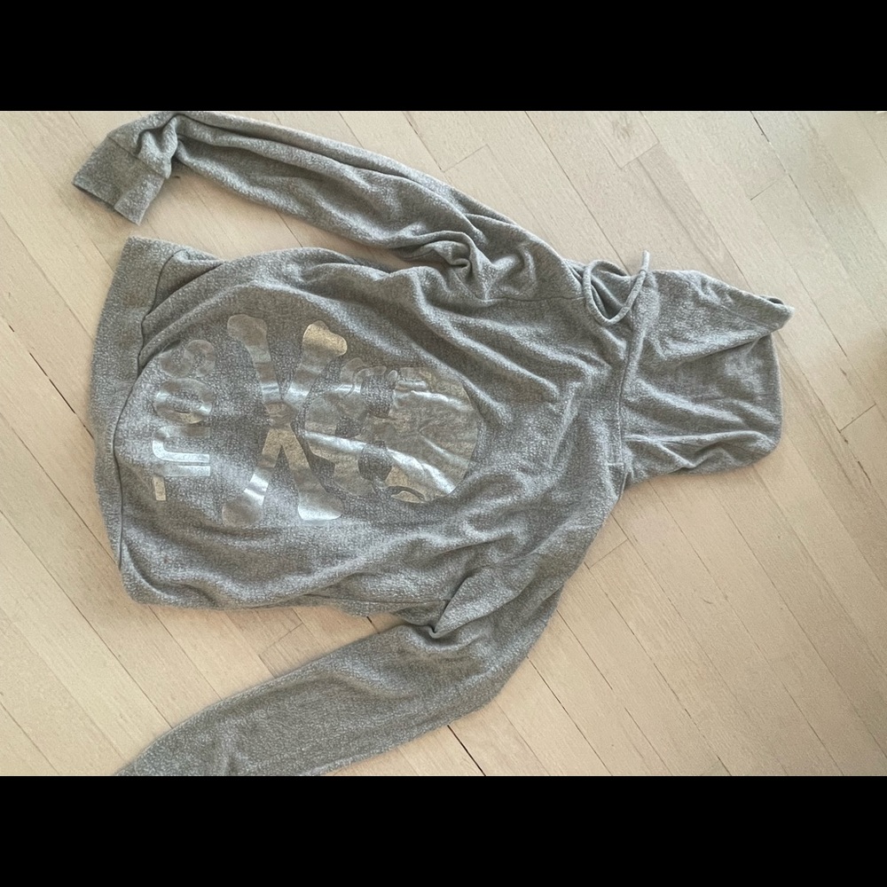 Soulcycle grey skull zip up